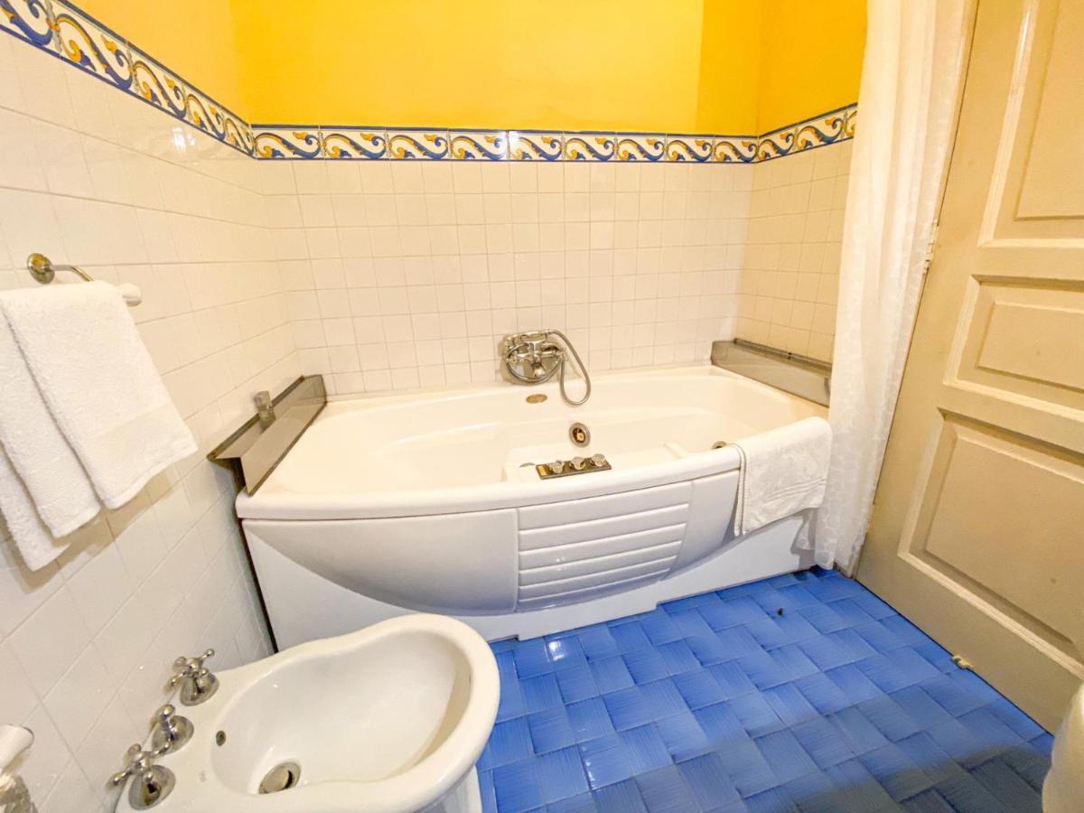 Dependance Royale Bed & Breakfast Касерта Екстериор снимка