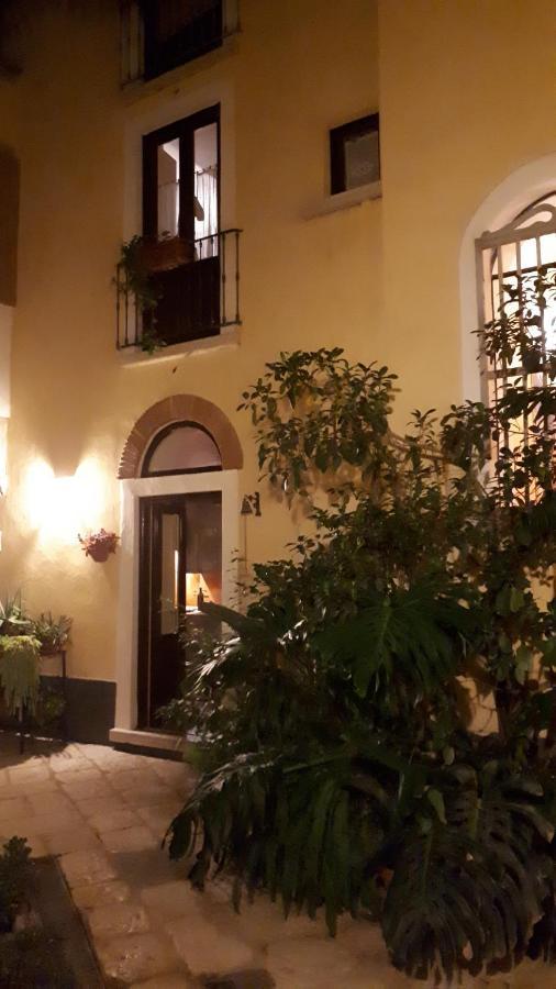 Dependance Royale Bed & Breakfast Касерта Екстериор снимка