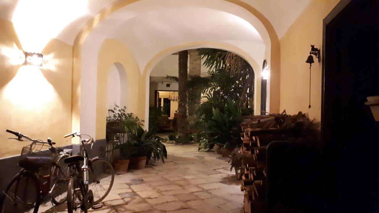 Dependance Royale Bed & Breakfast Касерта Екстериор снимка