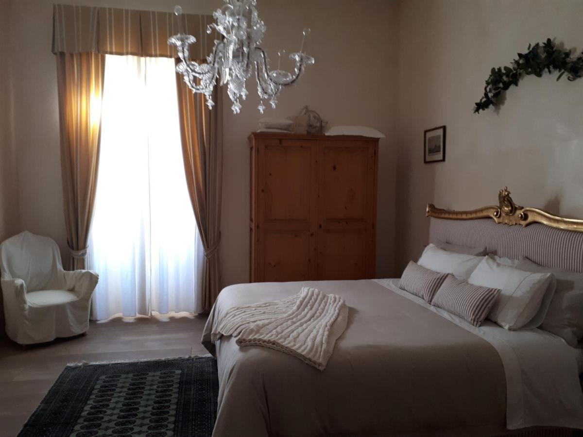 Dependance Royale Bed & Breakfast Касерта Екстериор снимка