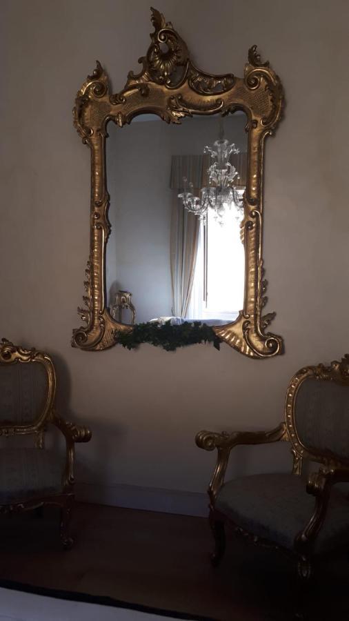 Dependance Royale Bed & Breakfast Касерта Екстериор снимка
